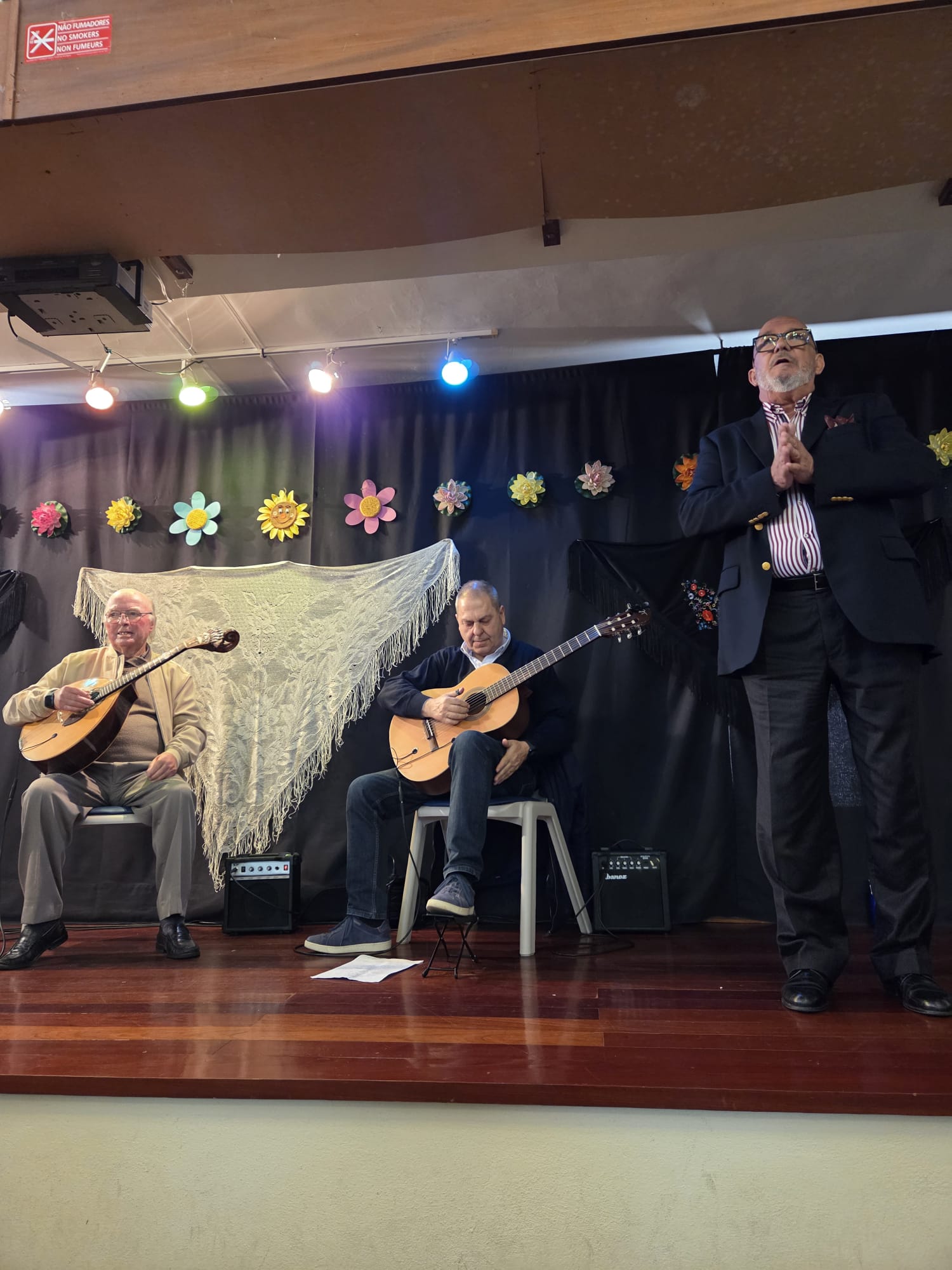 Fados de Primavera no A. T. I. - Amigos da Terceira Idade